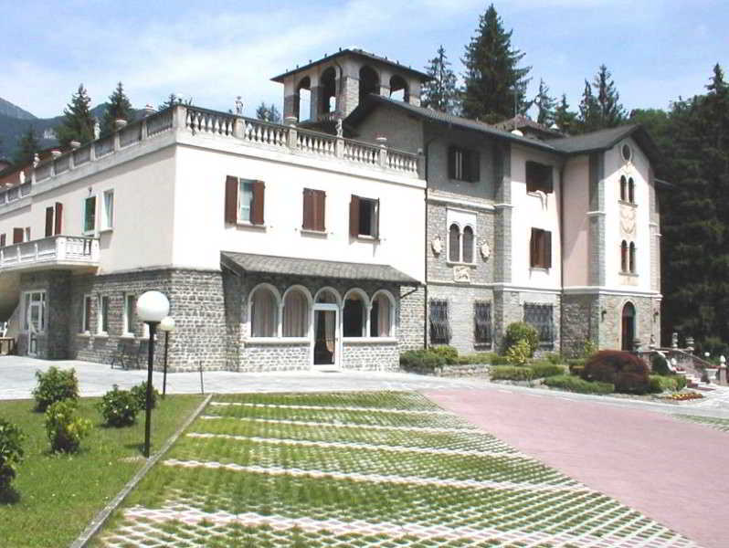 Hotel Villa Delle Ortensie Sant'Omobono Terme Luaran gambar