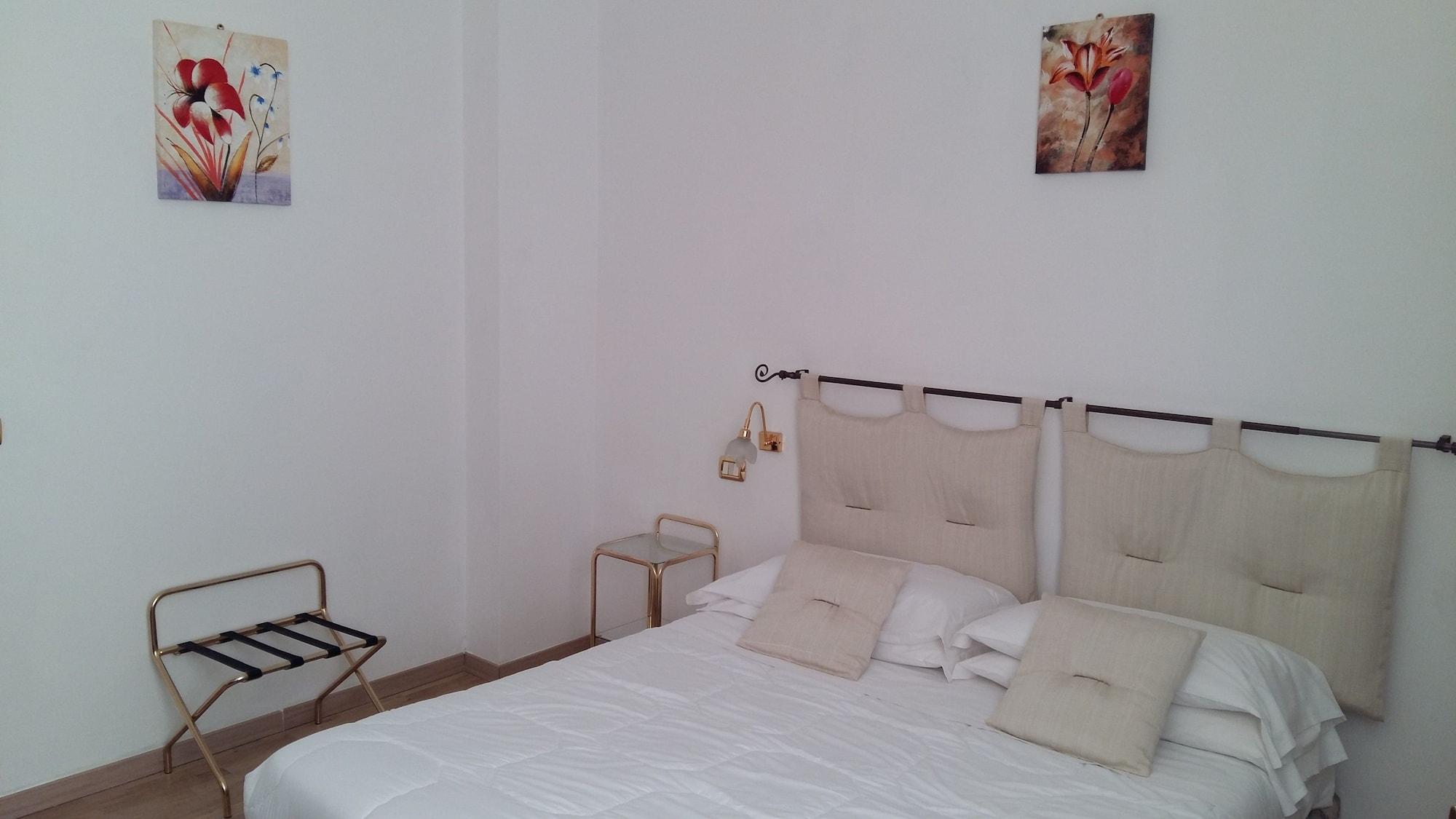 Hotel Villa Delle Ortensie Sant'Omobono Terme Luaran gambar