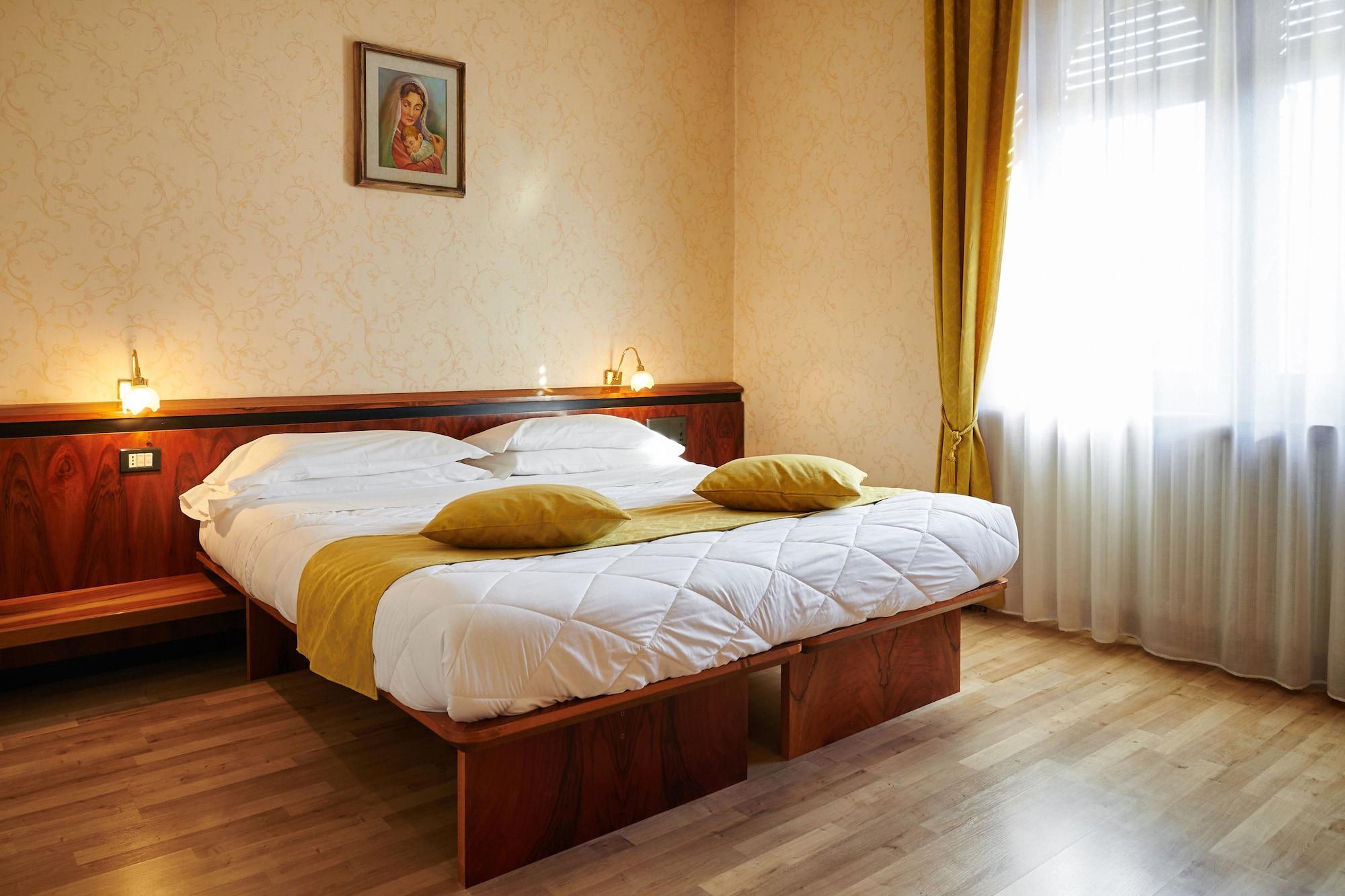 Hotel Villa Delle Ortensie Sant'Omobono Terme Luaran gambar