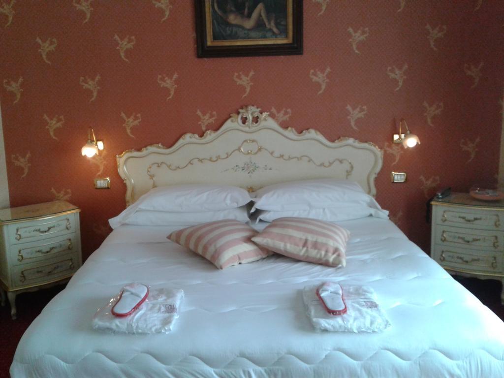 Hotel Villa Delle Ortensie Sant'Omobono Terme Luaran gambar