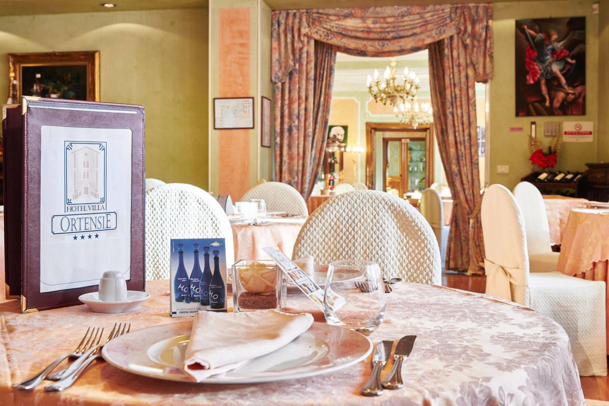 Hotel Villa Delle Ortensie Sant'Omobono Terme Luaran gambar