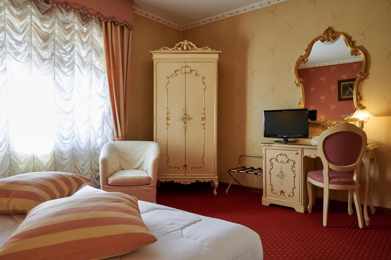 Hotel Villa Delle Ortensie Sant'Omobono Terme Luaran gambar